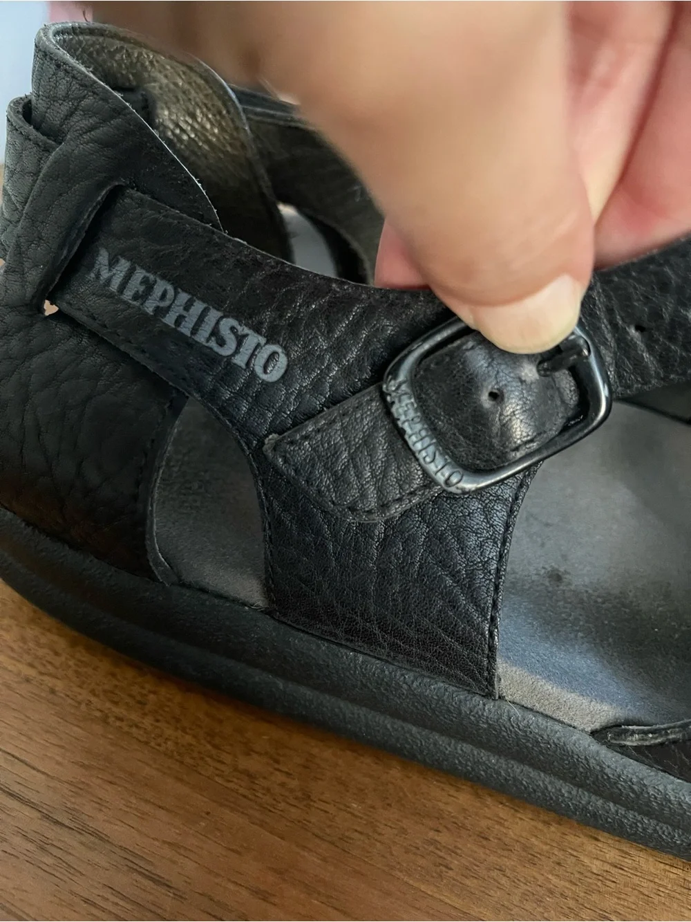 Mephisto Men’s Black Woven Leather Fisherman Sandals